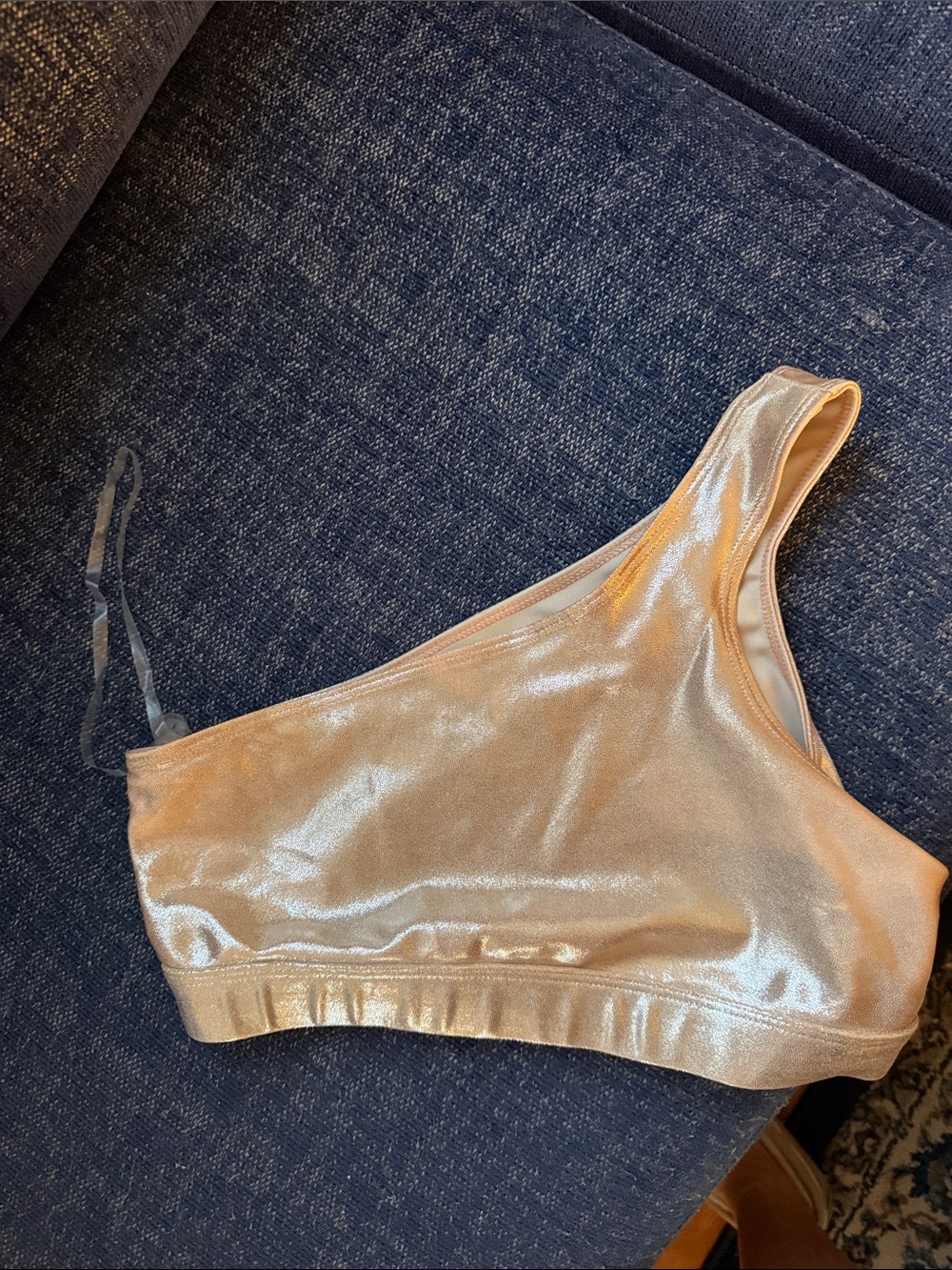 Heroine Sport One-Shoulder Metallic Silver Sports Bra